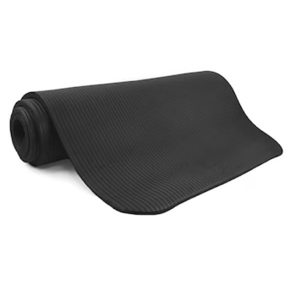 NWT Renew T Foam Gym Floor Roll 24-in W x 72-in L x 0.47-in - Picture 4 of 8